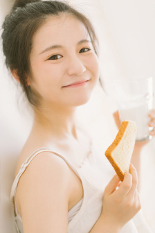 黑巨茎大战俄罗斯美女